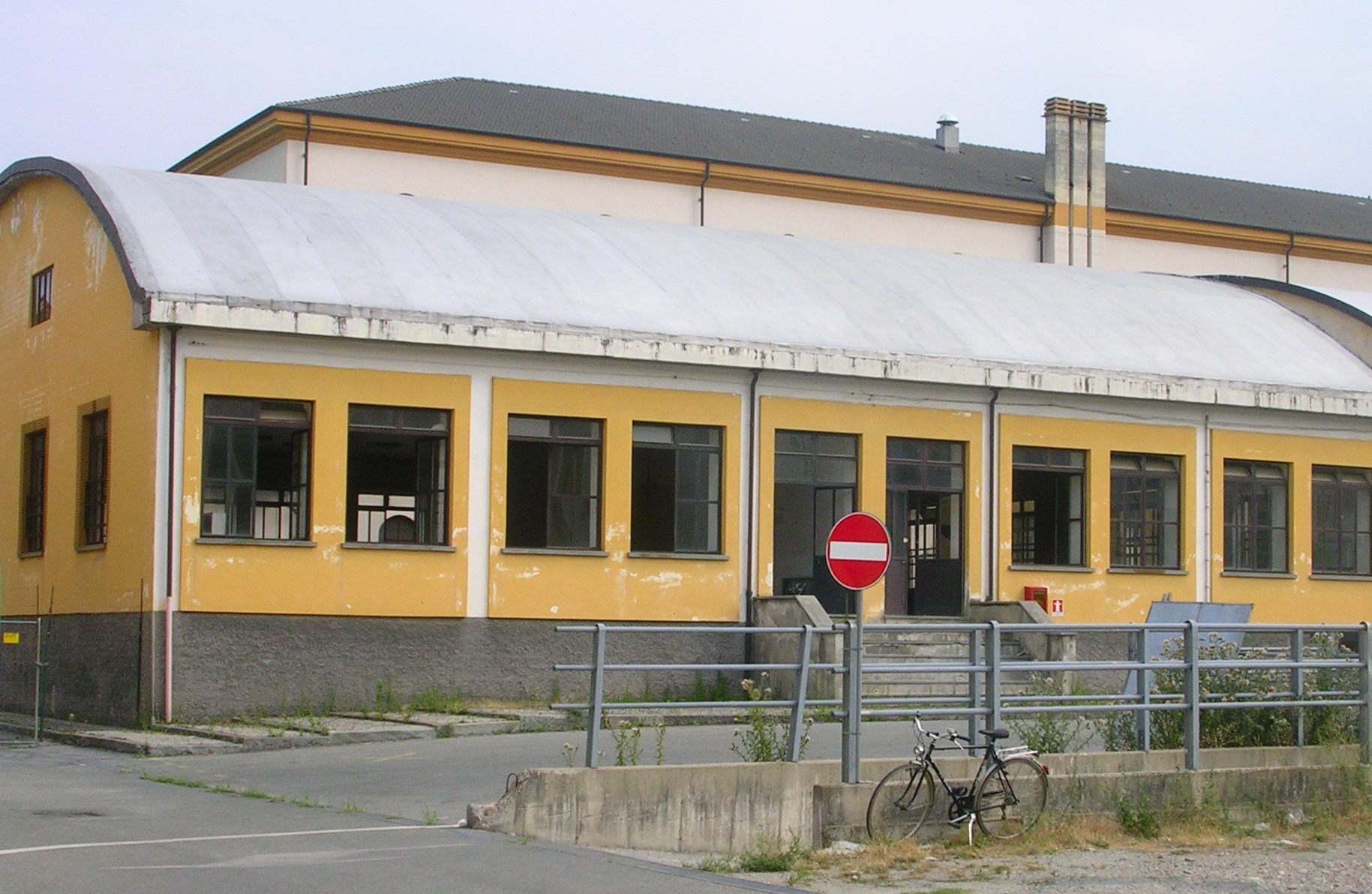 https://www.cuneositrasforma.it/wp-content/uploads/2025/01/ex-aule-old.jpg